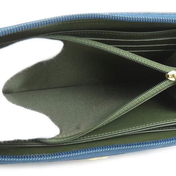 CHANEL Blue Caviar Leather Wallet - Picture 4 of 10